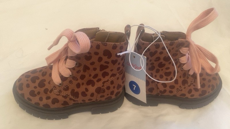 Cat & Jack-Toddler Girls Amaya Leopard Heart Print Combat Boots 6-7-9