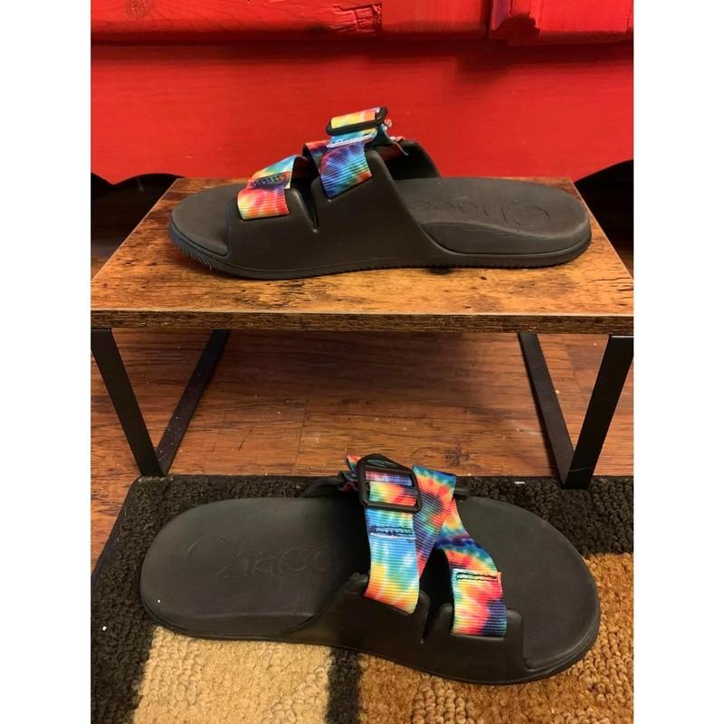Chaco's Size 6 Big Kids Chillos Slide Dark Tie Dye 4 Worn 1 Time Sandal Rainbow