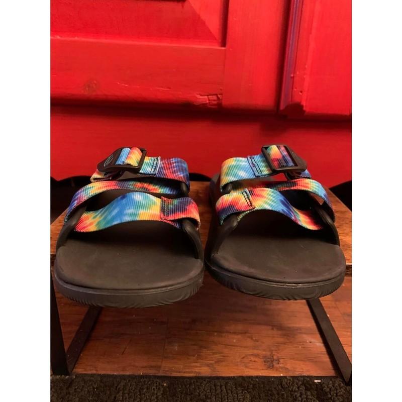 Chaco's Size 6 Big Kids Chillos Slide Dark Tie Dye 4 Worn 1 Time Sandal Rainbow