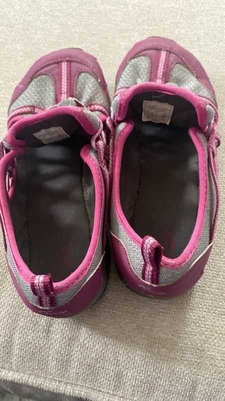 Chaco Size 3 Outcross Sandals