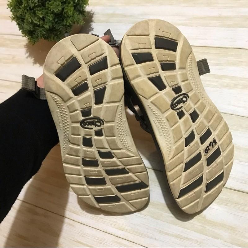 Chaco Strappy Sandals Gray Camping Outdoor Comfort Quality Girls Size 4