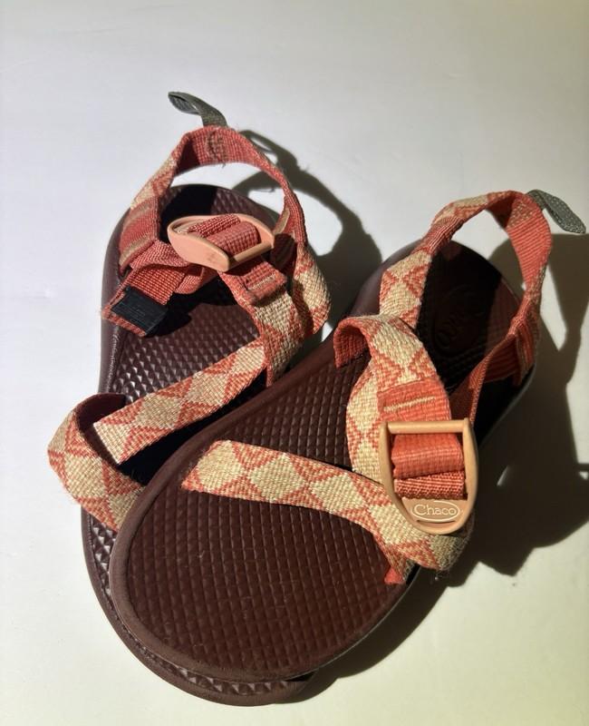 Chaco Z/1 EcoTread Kaleido Peach Sandals Size 2 Youth Girls Orange Adjustable