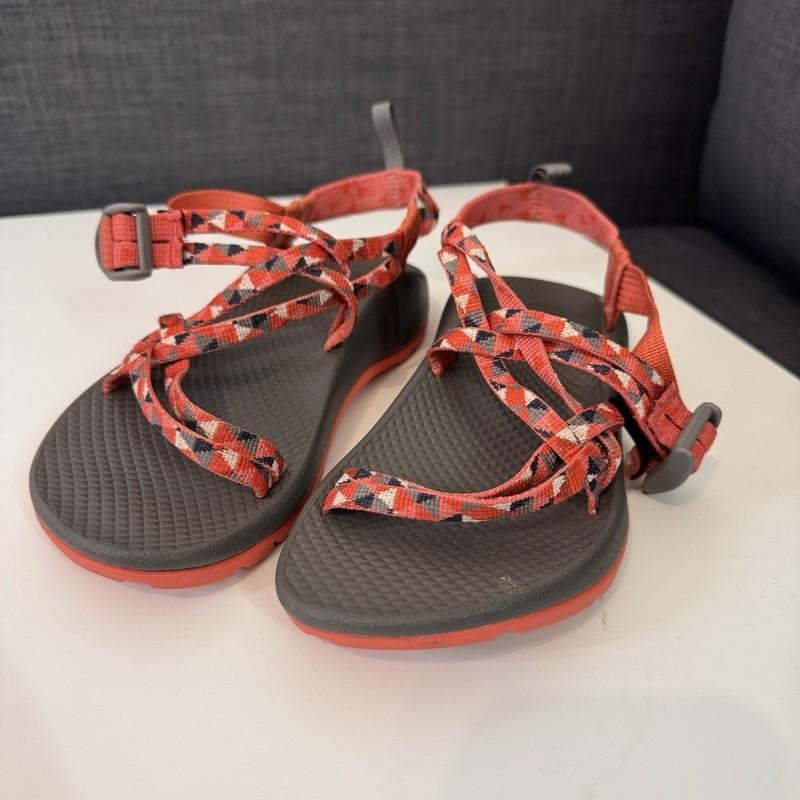 Chaco Zx1 Ecotread sports sandal Big Kid size 4 coral