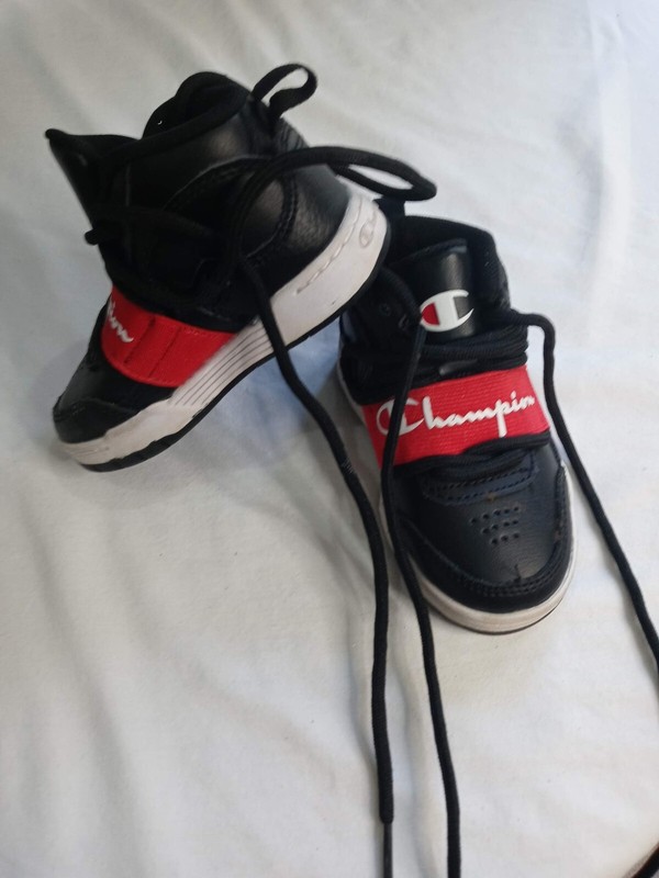 Champion 93Eighteen CB Shoes Youth Sz 5t Black/Red Athletic Trainers Sneakers