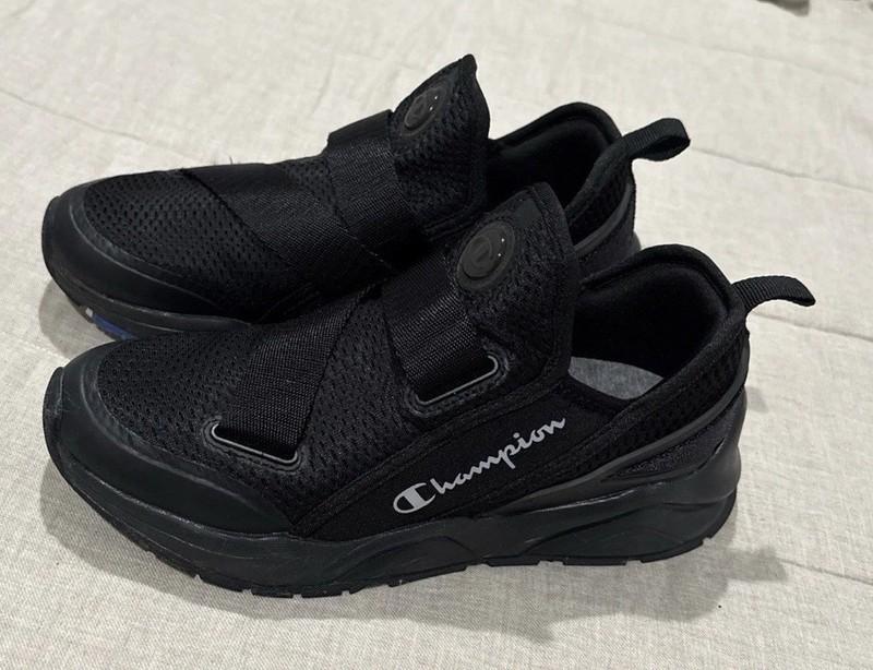 Champion Sneakers Kids Size 4y Black Color Athletic Shoes Pre Owned Great Shape