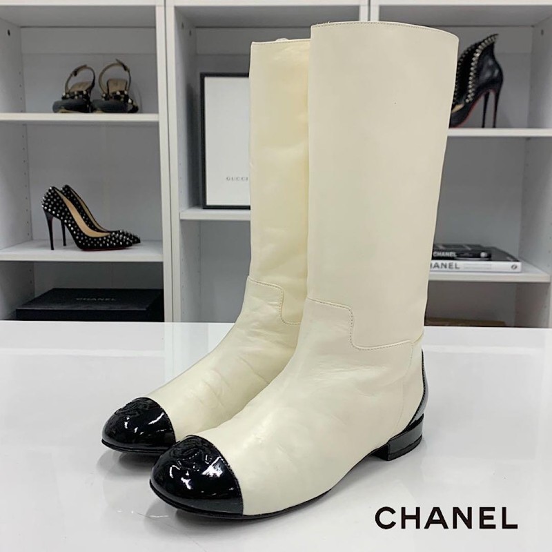CHANEL Leather Mid Heel Boots Bootie Shoes Women Size 35 COCO MARK Ivory Black