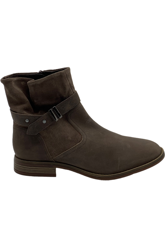 Clarks Collection Leather Mid Boots Camzin Strap Dark Taupe