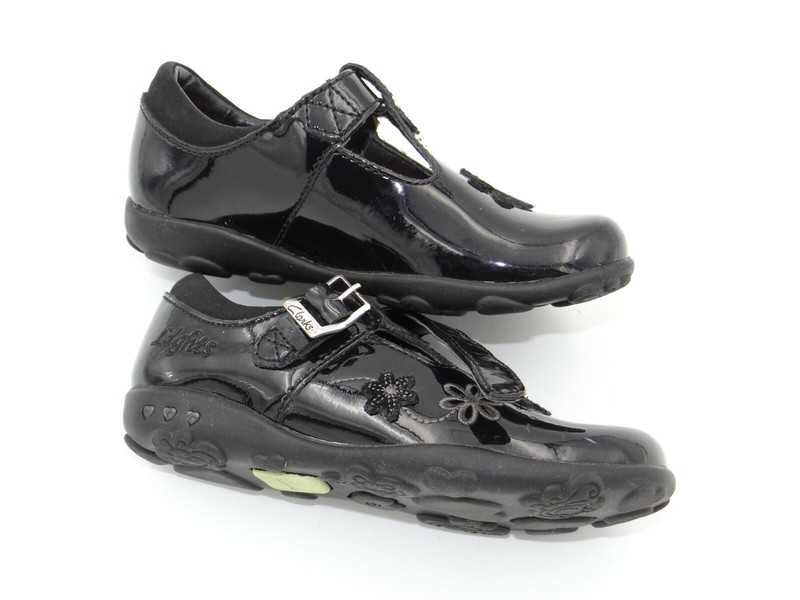 Clarks First Shoes Size 6F Black Kids Patent Leather