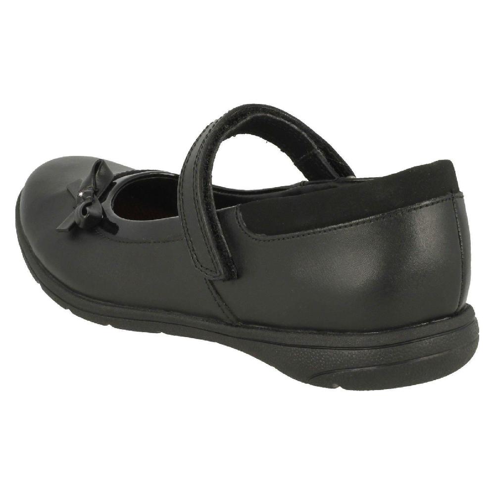 Clarks Girls Hook & Bow Cycle School Shoes Enterprise Star