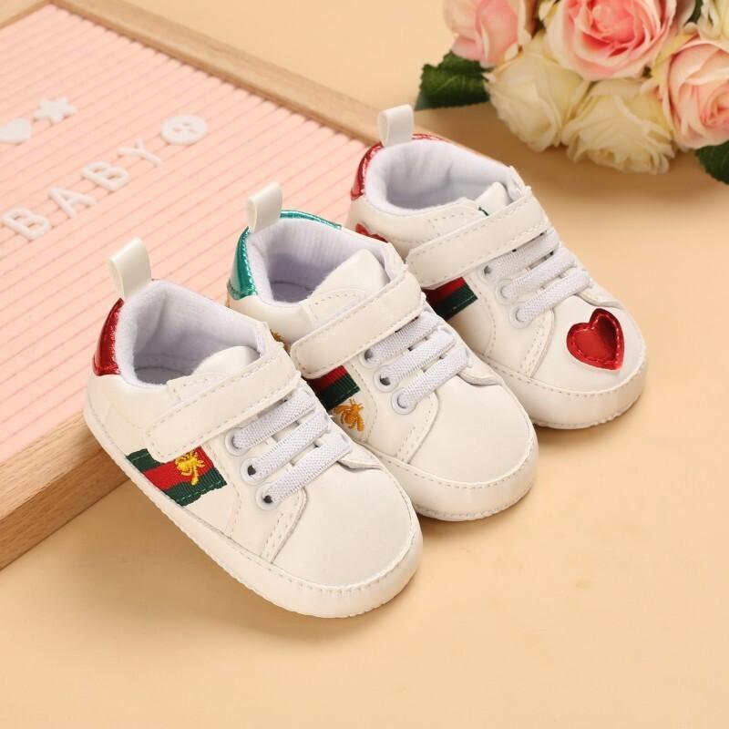 Classic Baby Boy Girl Crib Shoes Infant Sneakers Casual Shoes Newborn Baby Shoes