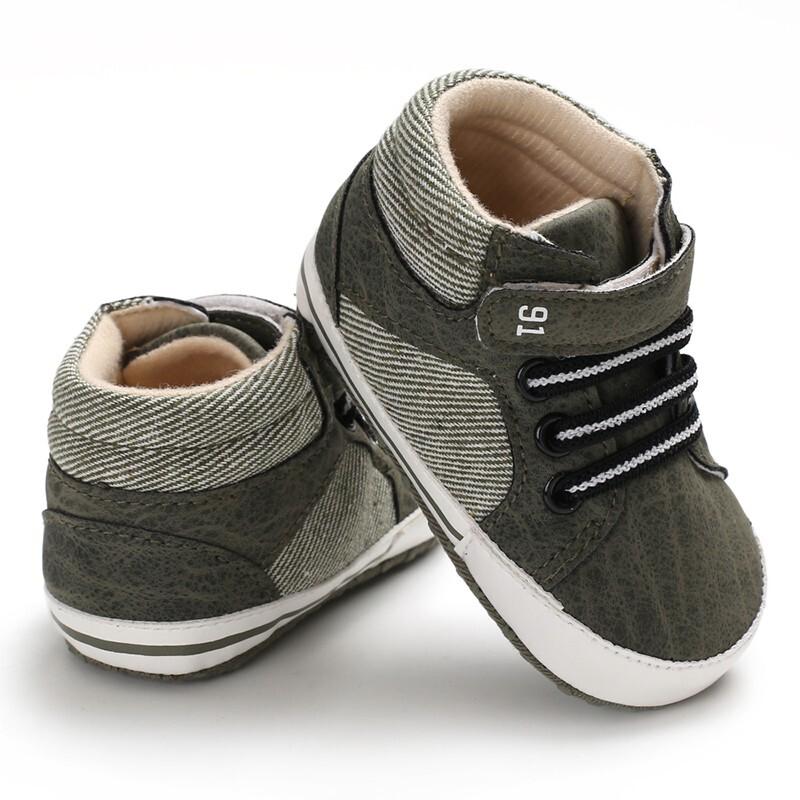Classic Baby Boy Girl Crib Shoes Infant Sneakers Casual Shoes Newborn Baby Shoes