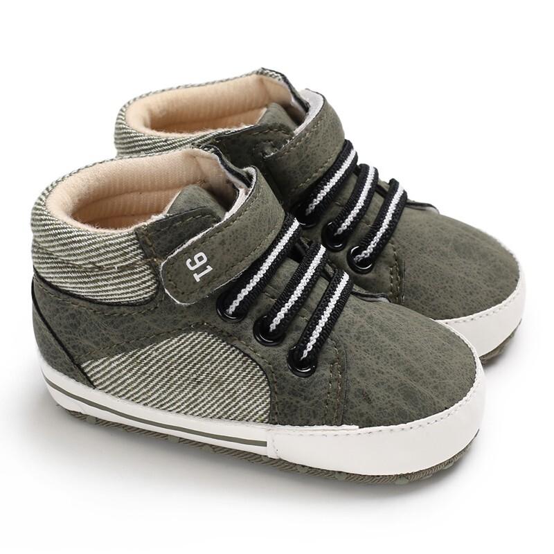 Classic Baby Boy Girl Crib Shoes Infant Sneakers Casual Shoes Newborn Baby Shoes