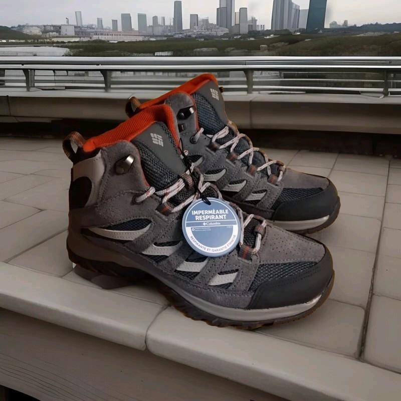 Columbia Crestwood Mid WP Waterproof Hiking Shoes Trail Boots Gray Womens Sz 7.5