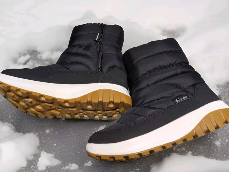 Columbia Womens Snowtrot Mid Snow Boot 200g Omni Heat Insulated Upper Sz 9 Wide