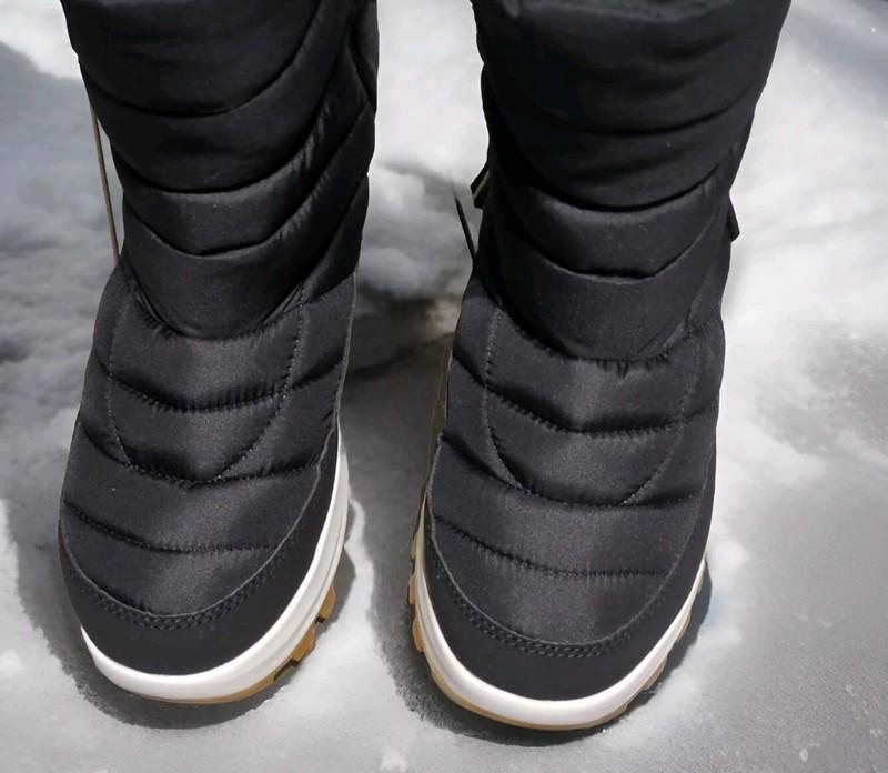 Columbia Womens Snowtrot Mid Snow Boot 200g Omni Heat Insulated Upper Sz 9 Wide