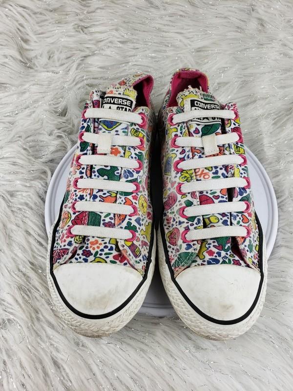 CONVERSE ALL STAR Juniors Size 5 Donut Cupcake Puzzle Love Sneakers