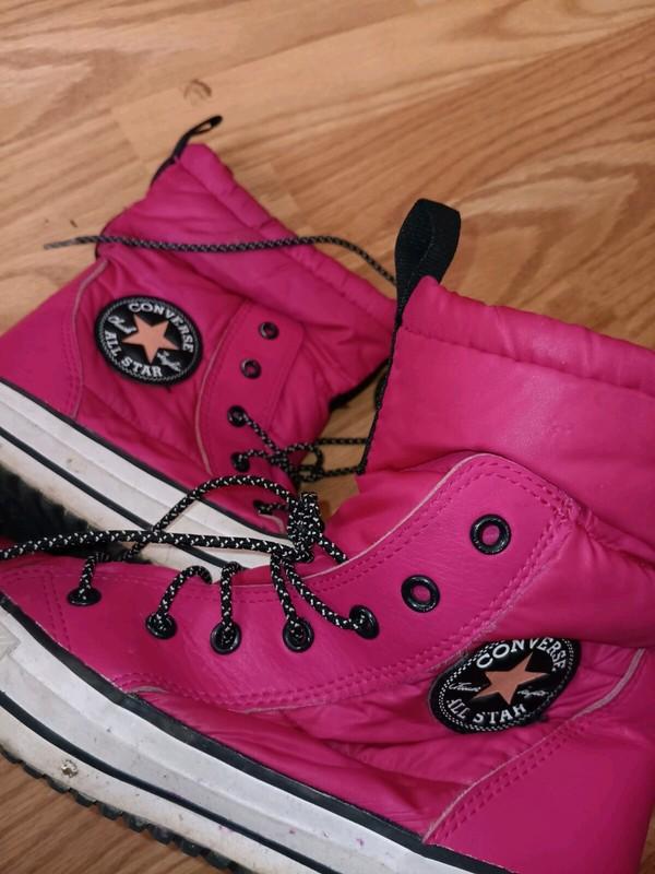 Converse Chuck Taylor Junior's Pink Pop Boots Size 5