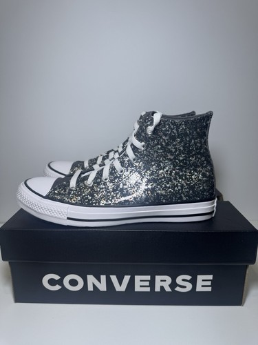 Converse Dark Matter/White Girl Hi Top Sneakers Us Size (1 19.5 Cm)(6 24 Cm)
