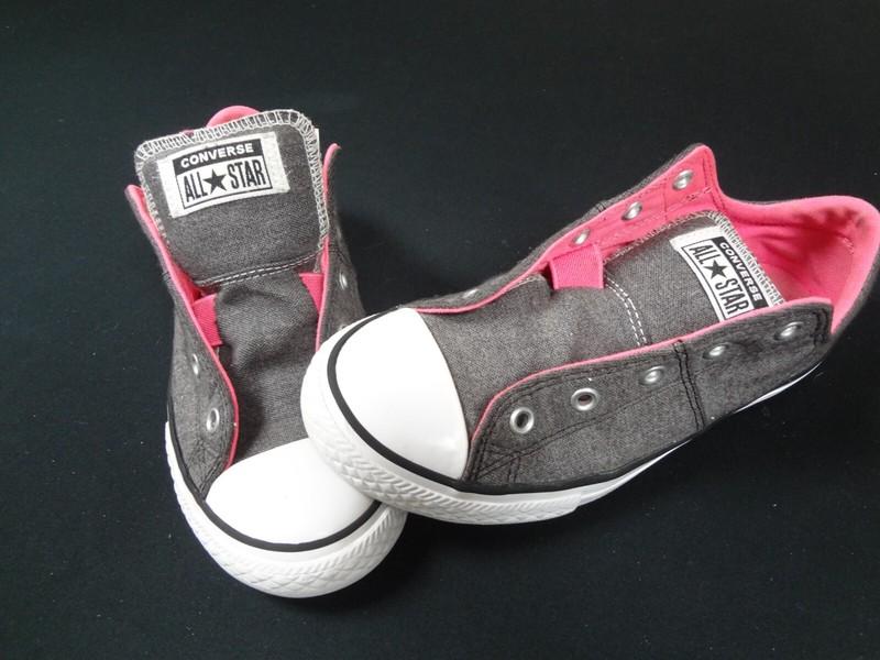 CONVERSE GRAY PINK & WHITE GIRLS YOUTH SNEAKERS SHOES SIZE 3