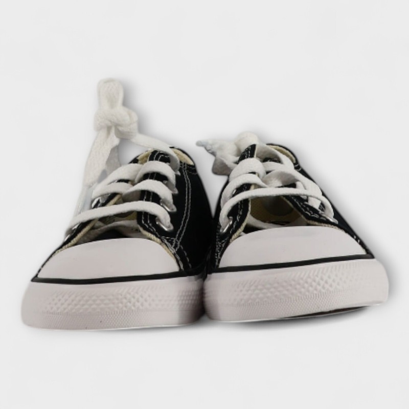 Converse Infant Chuck Taylor All Star Low Top Shoes Sneakers Size 8