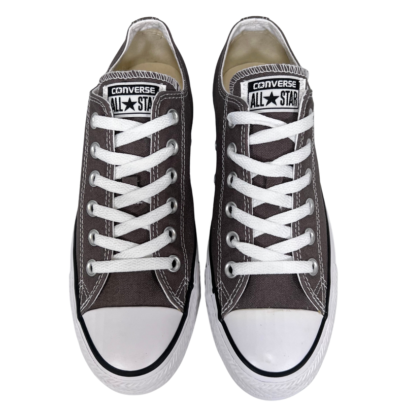 Converse Women's Chuck Taylor All Star Low Top Sneakers Size US 8