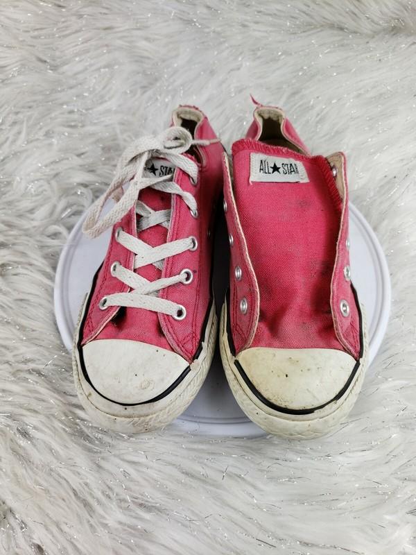 CONVERSE Youth Size 2 Hot Pink Lace Up Sneakers
