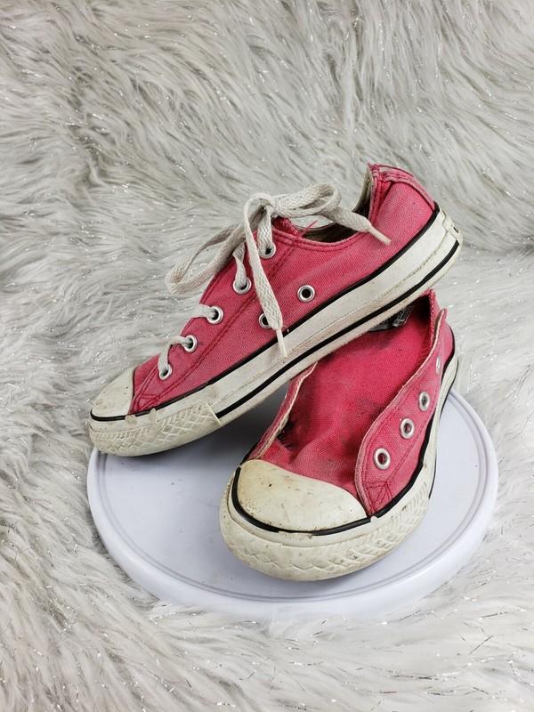 CONVERSE Youth Size 2 Hot Pink Lace Up Sneakers