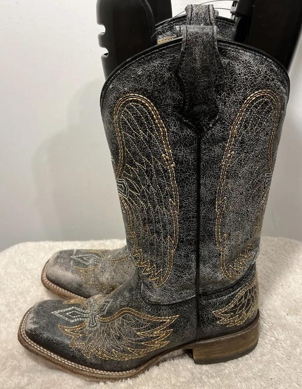 Corral Teens A1032 Cross & Wings Leather Western Cowgirl Boots Youth Size 4.5