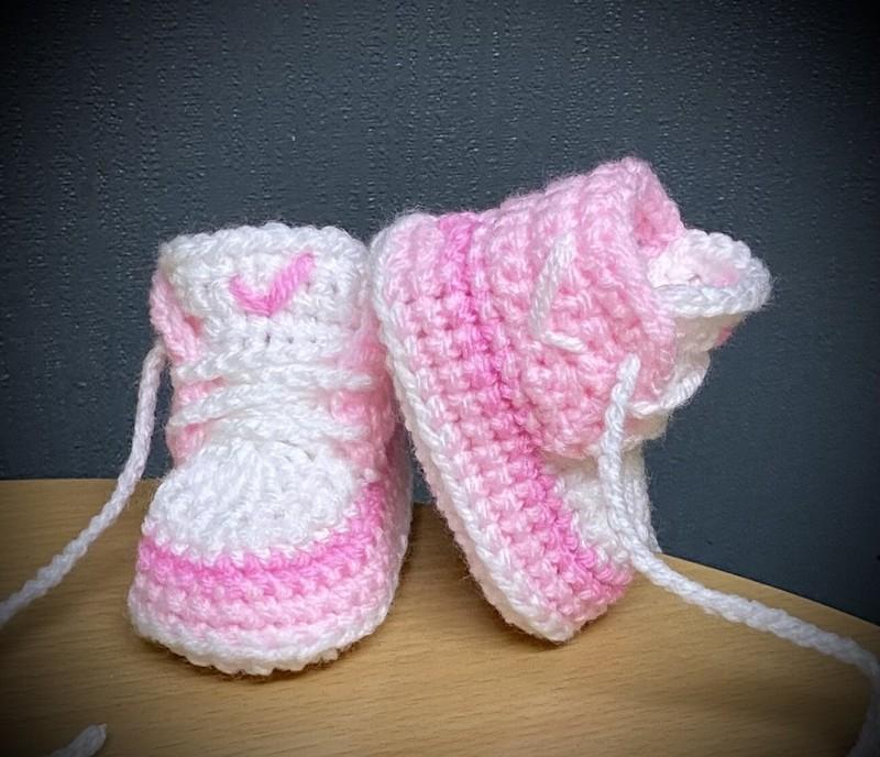Crochet baby shoes Handmade crochet wool baby booties sneakers slippers trainers