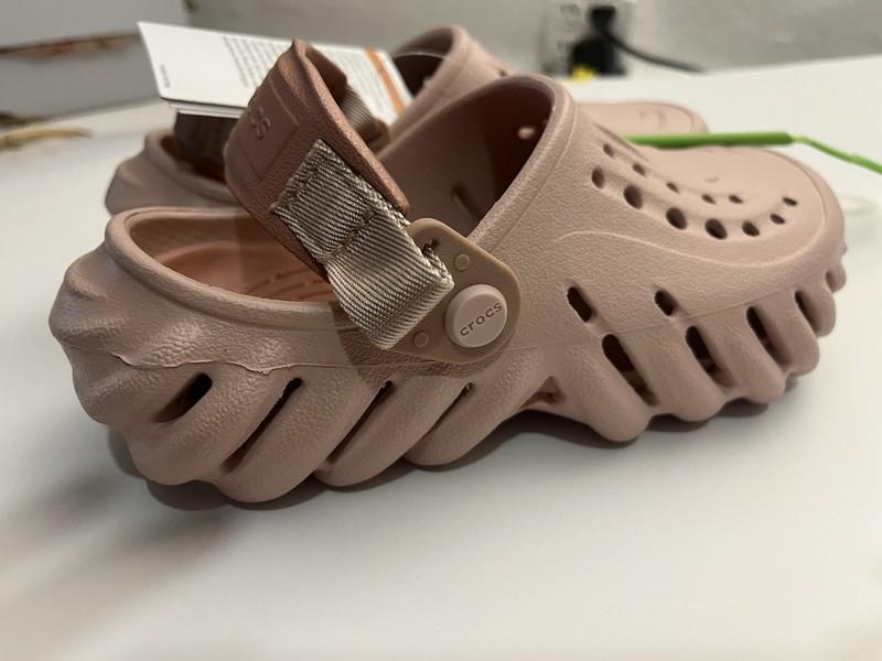 Crocs Echo Pink Clay Big Kid's Size 1 Slip On Comfort Clog Sandal 208190-6TY