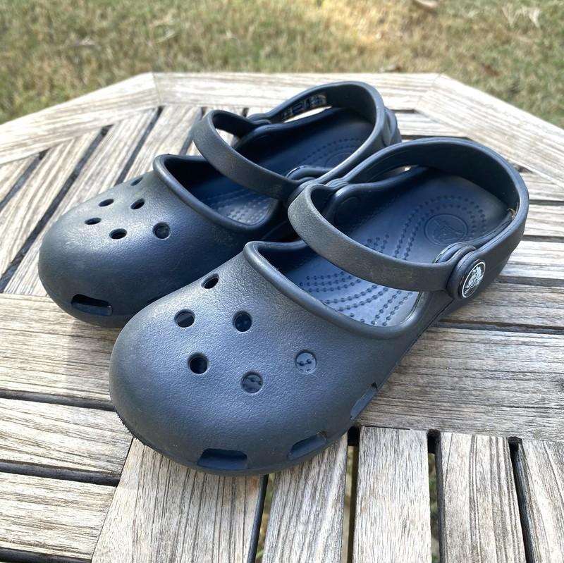 Crocs Girl’s Mary Jane Slip On Clogs Black Size C11