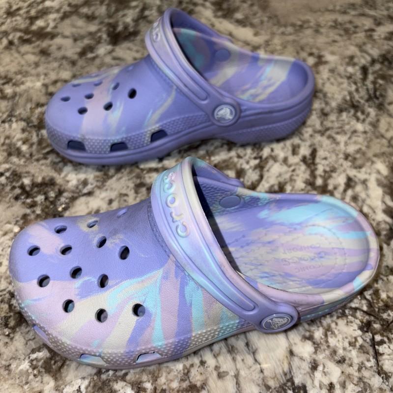 Crocs Juvenile Size 13 Marble NWOT