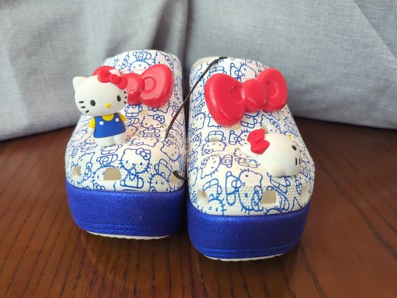 Crocs Sanrio Hello Kitty Womens 9 Platform Siren Clogs Red Bows Blue White