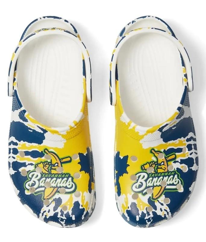 Crocs Savannah Bananas Baseball Team Unisex Clogs Size M11/W13 (NEW)