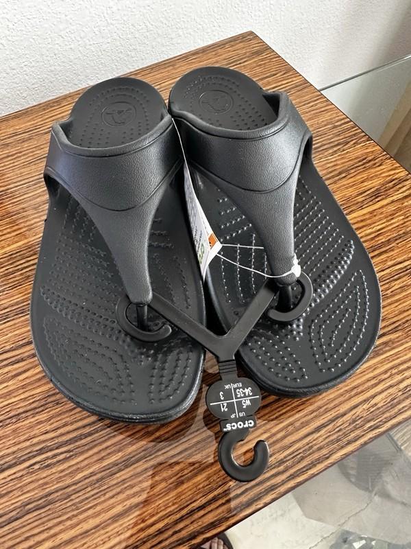 Crocs Sloan Platform Black Wedge Flip Flop Sandals Womens Size 5