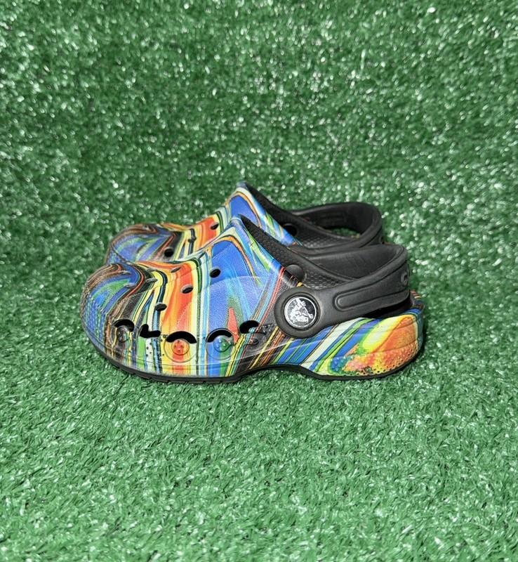 CROCS Toddler Size 8C Swirl Multicolor Classic Clog Shoe Beach Summer Sandals