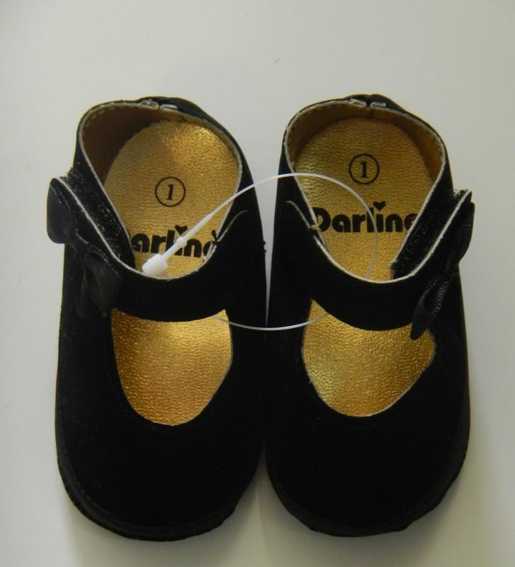 Darling Baby Shoes Black Velvet w/ Hook & Loop Closure & Satin Bow Infant Size 1