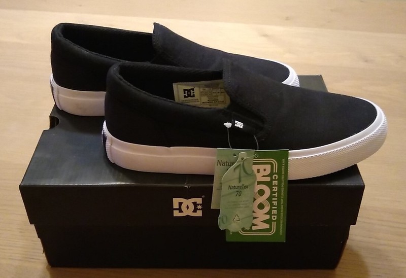DC Manual Slip On TXSE ADYS300676 Mens Sz 5.0 Black Sneakers Shoes Boys GS