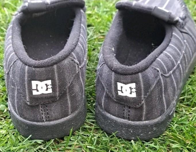 DC Villain Shoes Slip On Youth 4