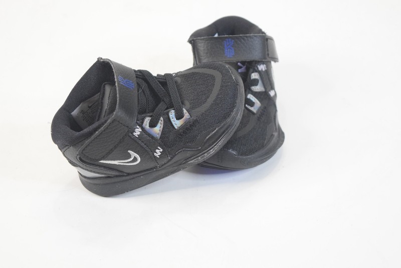 DD0333-005 Toddlers Nike Kyrie Infinity 'Fire And Ice' Size 10 C Black Sneakers