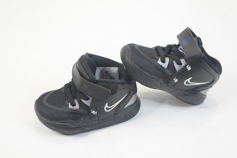 DD0333-005 Toddlers Nike Kyrie Infinity 'Fire And Ice' Size 10 C Black Sneakers