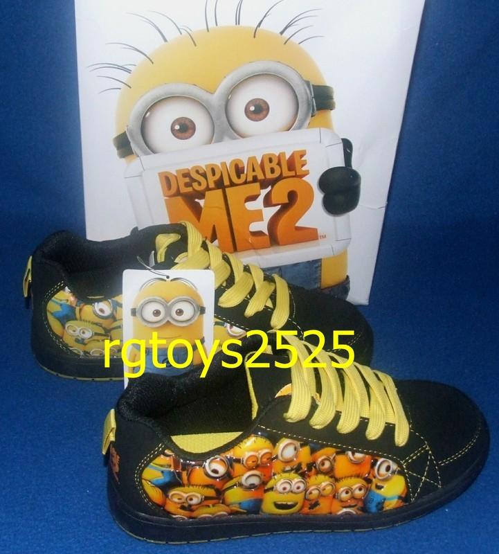 Despicable Me 2 Shoes tie ups sneakers New Minions size 1 or 12 Child 2013
