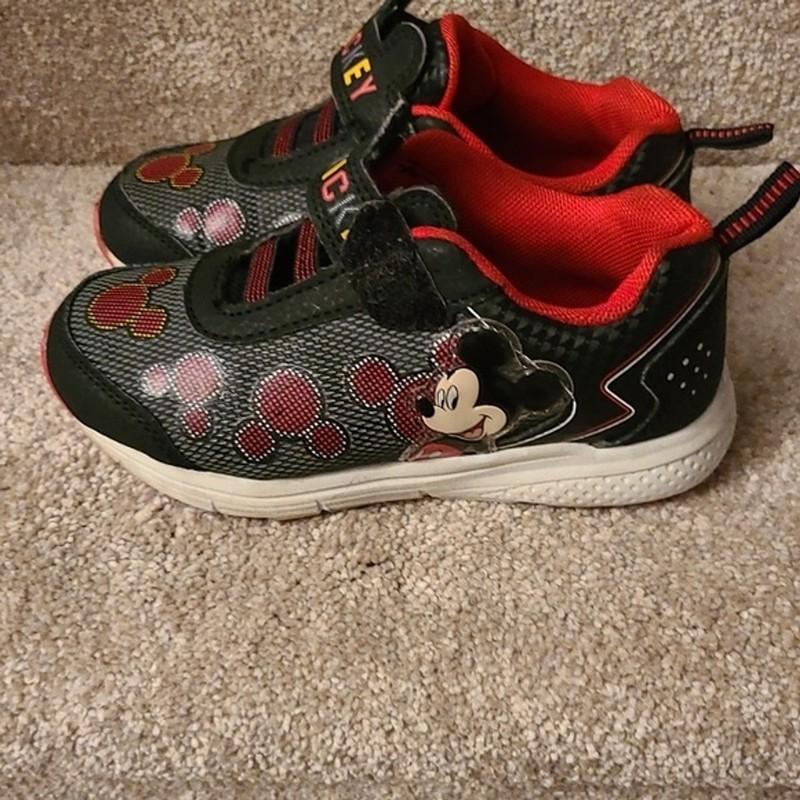 Disney Jr Mickey Kids No Tie Sneakers Size 10