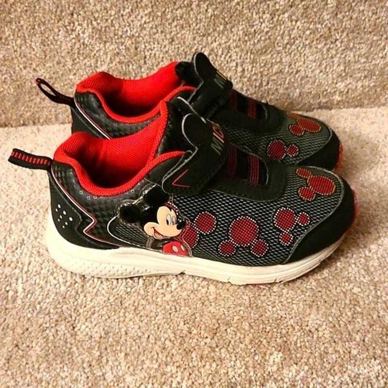 Disney Jr Mickey Kids No Tie Sneakers Size 10
