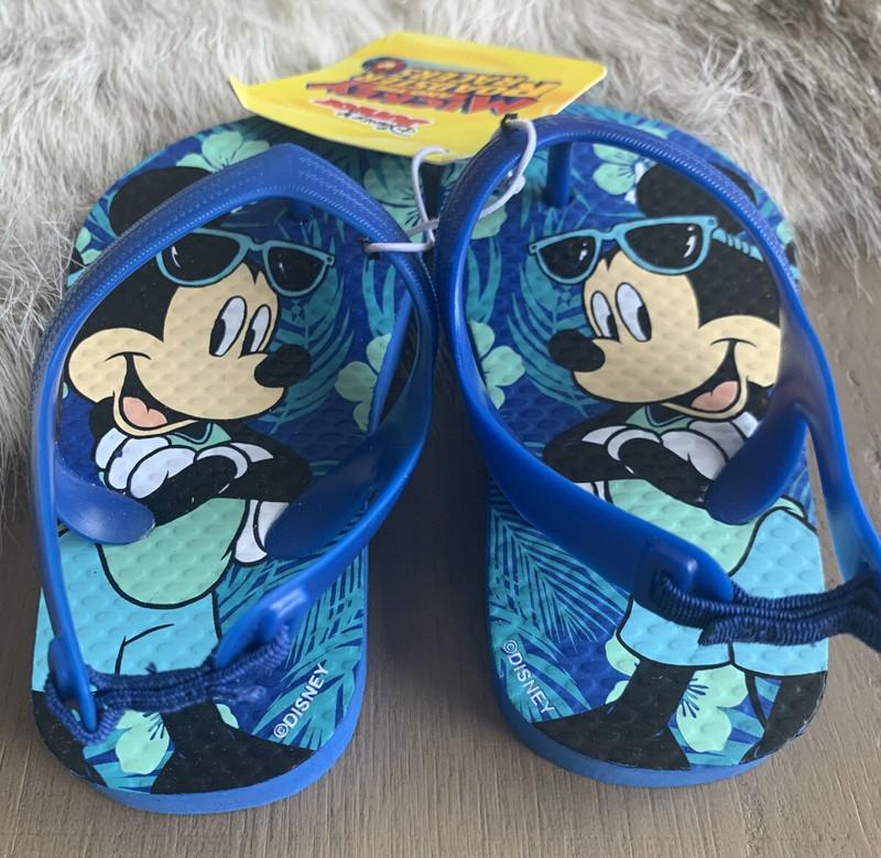 Disney Junior Mickey And The Roadster Racers Sandals Size 5 Toddler