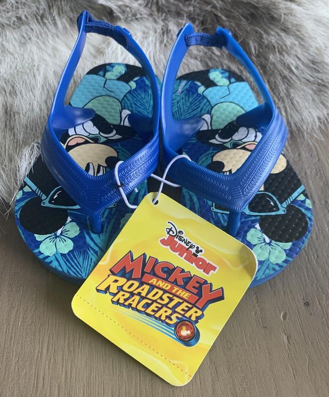Disney Junior Mickey And The Roadster Racers Sandals Size 5 Toddler