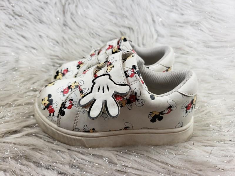 DISNEY Junior Mickey Mouse Easy On Sneakers Kids Size 9