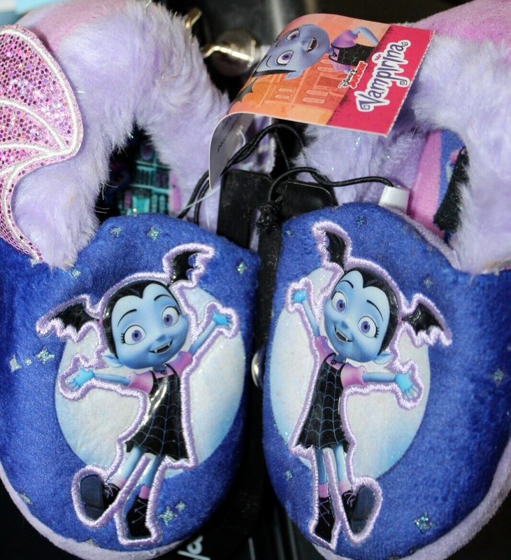 Disney Junior Vampirina Slippers Girls Size 5/6 Shoes