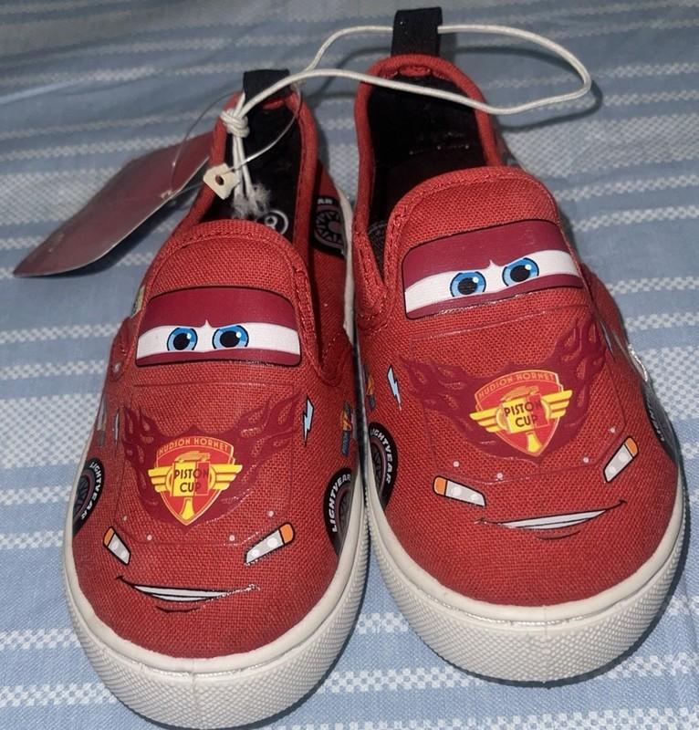 Disney Pixar Cars Lightning McQueen Canvas Slip On Shoes Piston Cup Youth Sz 8