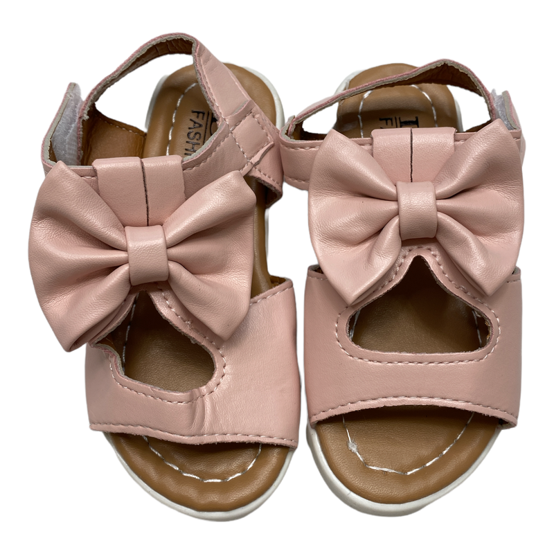 DKBB Fashion Kids Girl's Pink Cut-Out Bow Sandals Size 9 B8